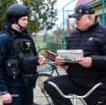 На зображенні може бути: 2 людини та текст