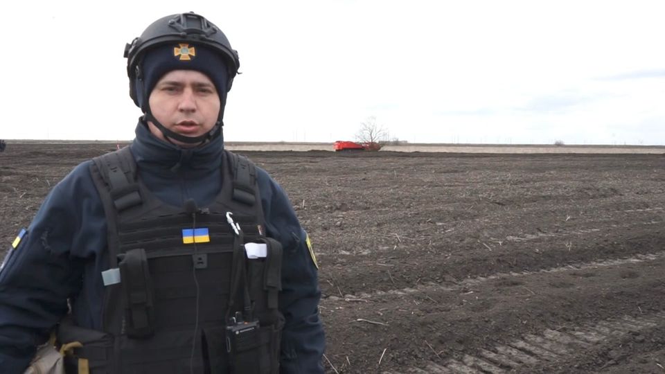42 904-просто вражаюча цифра!
 Саме стільки вибухонебезпечних предметів знайшли