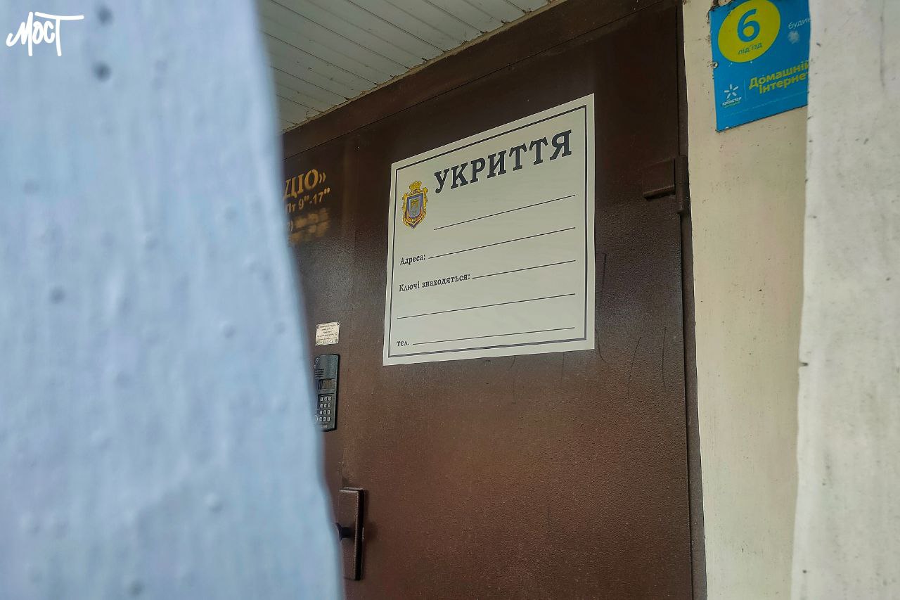 У Херсоні облаштували чергове найпростіше укриття