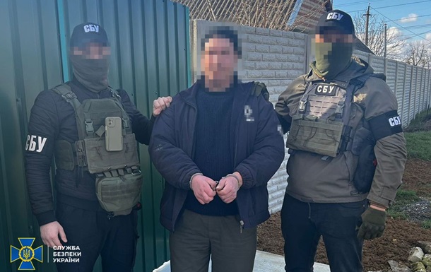 Затримано ексдепутата та його спільницю, які наводили ракети РФ на <a href=