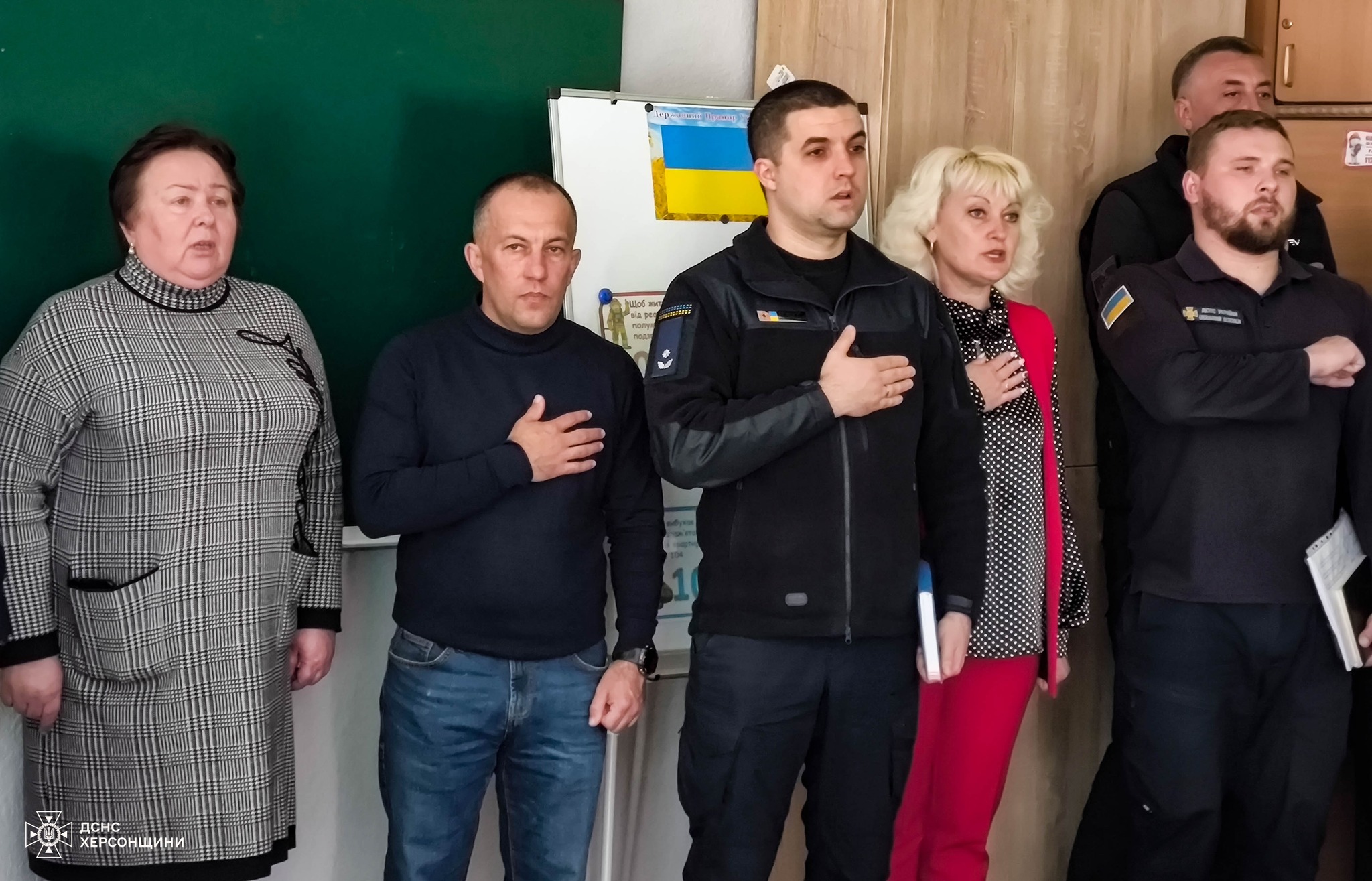 Мінну небезпеку повинні знати, як дорослі, так і діти!

Боляче дивитись на порожні вулиці та заклади