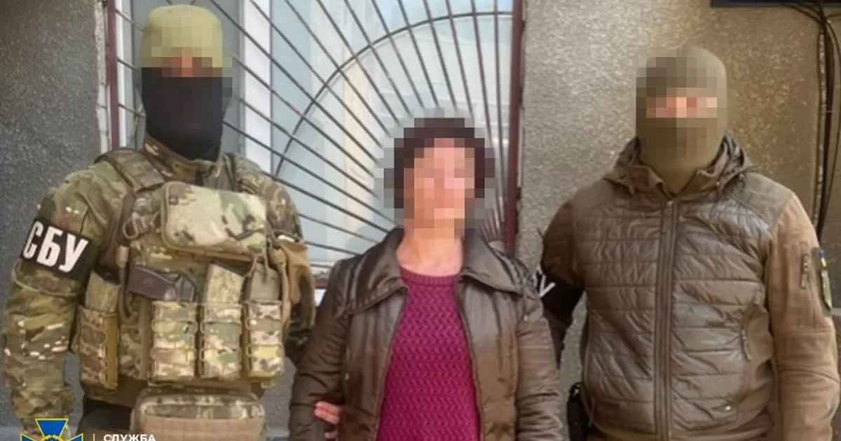 Дві помічниці окупантів з Херсона намагалися скритися від СБУ