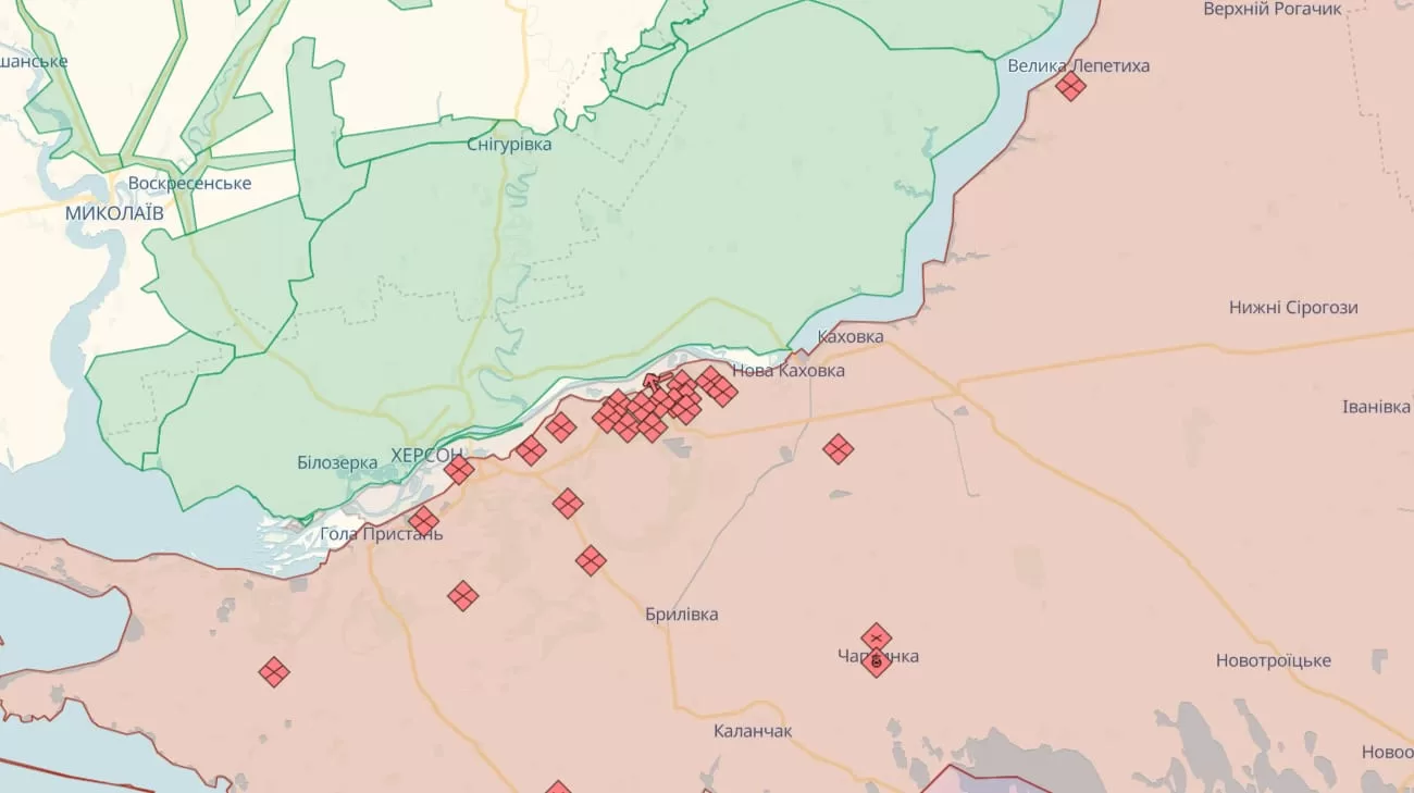 Окупанти влучили в інфраструктуру на Херсонщині та поранили людей