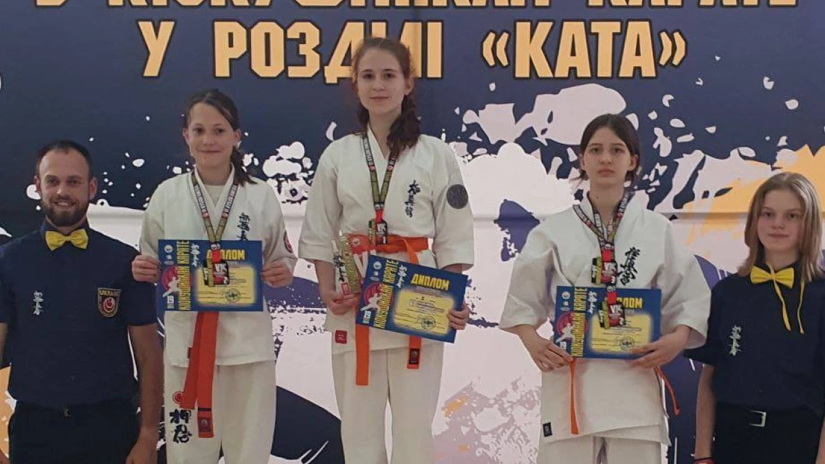 Спортсмени з Херсона посіли перше місце на змаганнях з бойових мистецтв у Києві