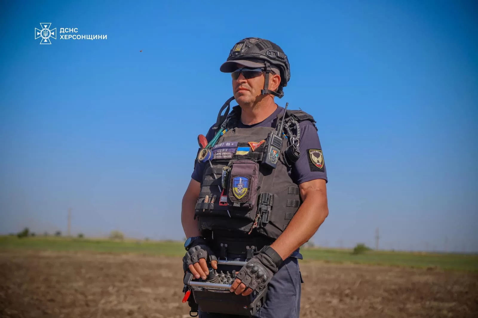 Деокупована частина Херсонщини просто всипана різноманітними мінами та вибуховими пристроями