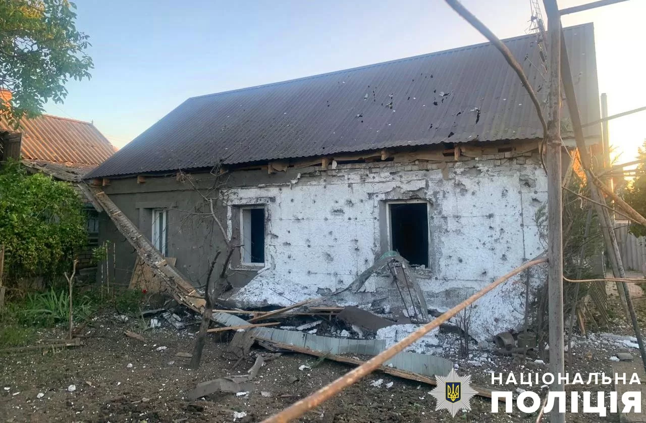 Поліція фіксує наслідки ударів російських військ по цивільних об’єктах Херсонщин