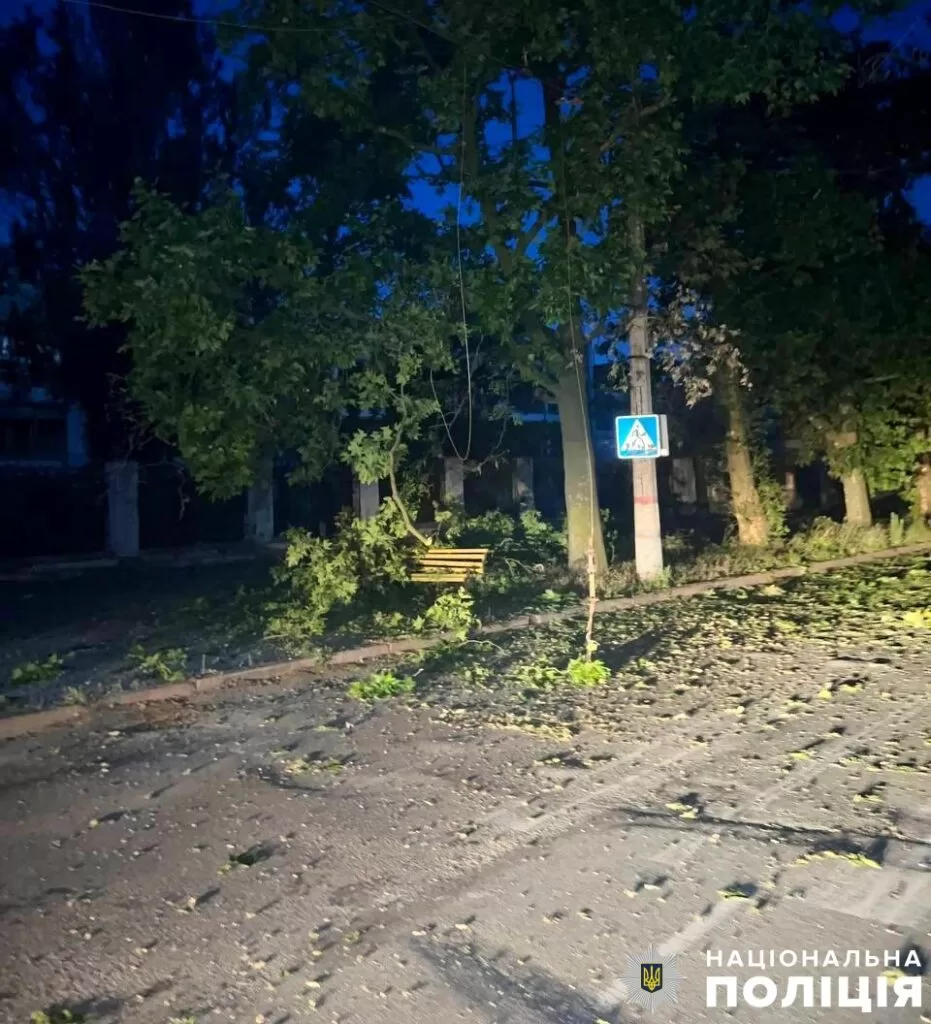 Минулої доби від російських обстрілів Херсонщини постраждали п’ятеро людей