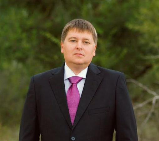 Прокурори передали до суду справу проти херсонця, обвинуваченого в державній зраді та пособництві колабораціоністам