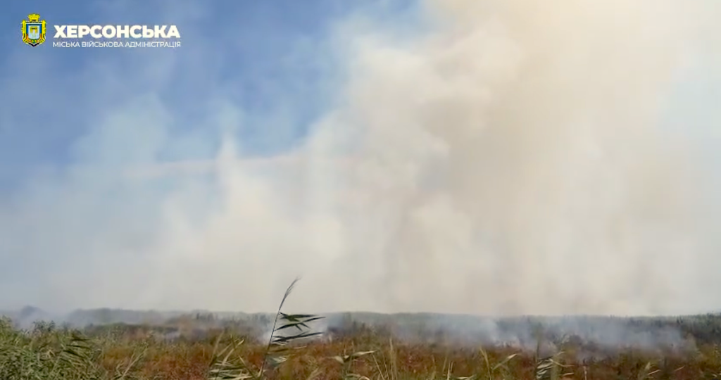 Пожежа після чергового обстрілу російськими військами у Херсоні призвела до зростання забрудненості повітря