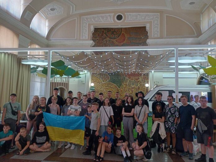 Діти вирушають до Польщі