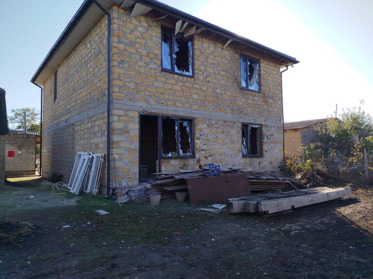 Внаслідок атак на Білозерку пошкоджено житлові будинки